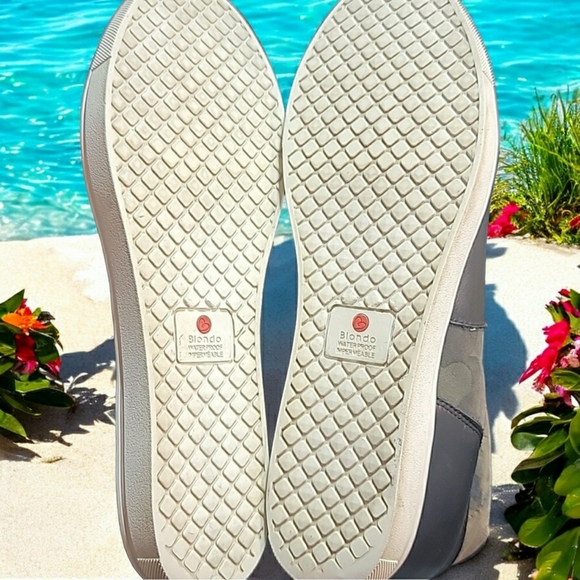 Blondo Women's waterproof Impermeable size 10m - Picture 2 of 8